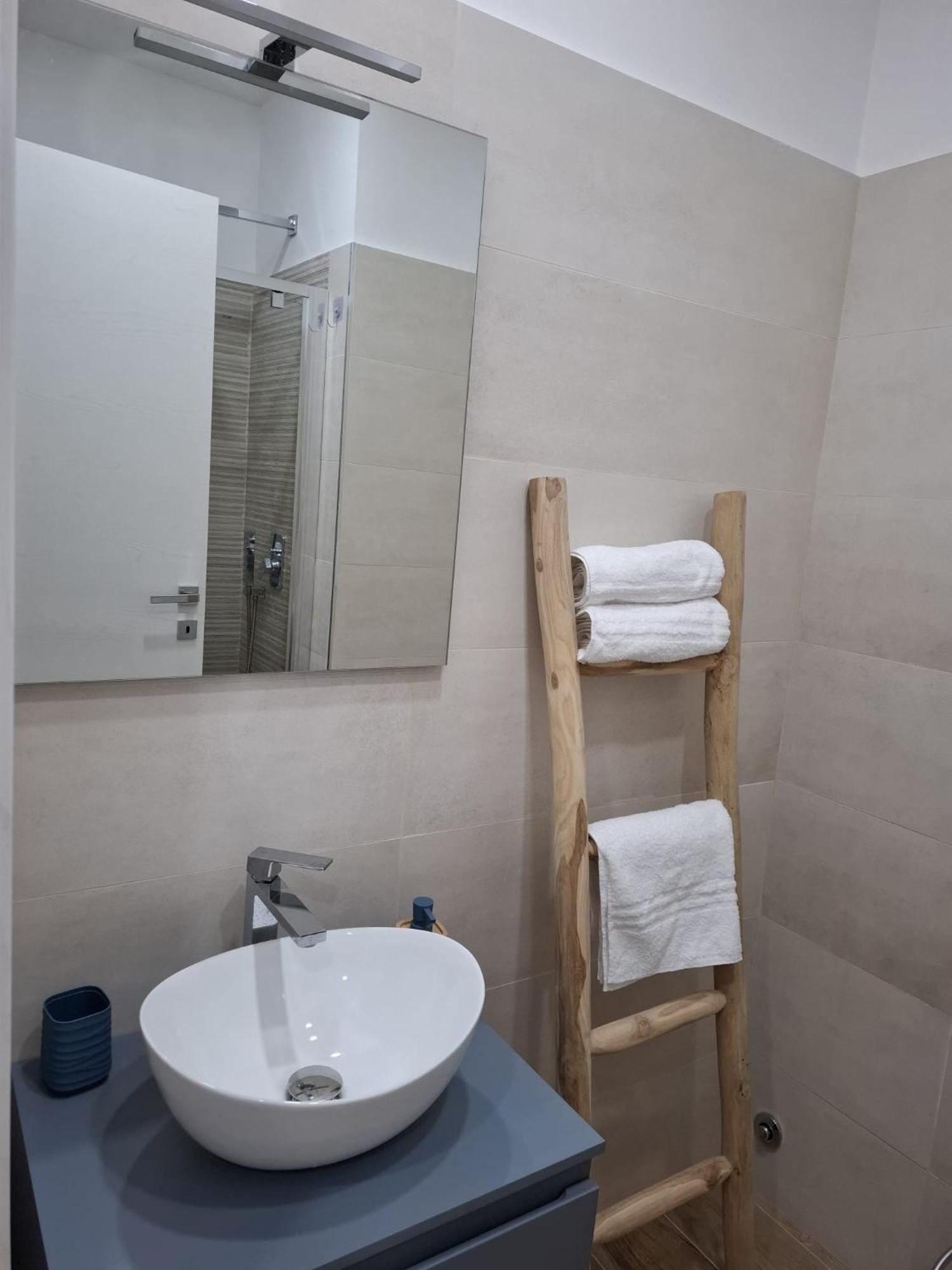 Gardenie House Apartment Рим Екстериор снимка